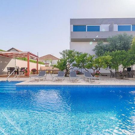 Apartments Villa Odesa With Shared Pool Zadar Exterior photo